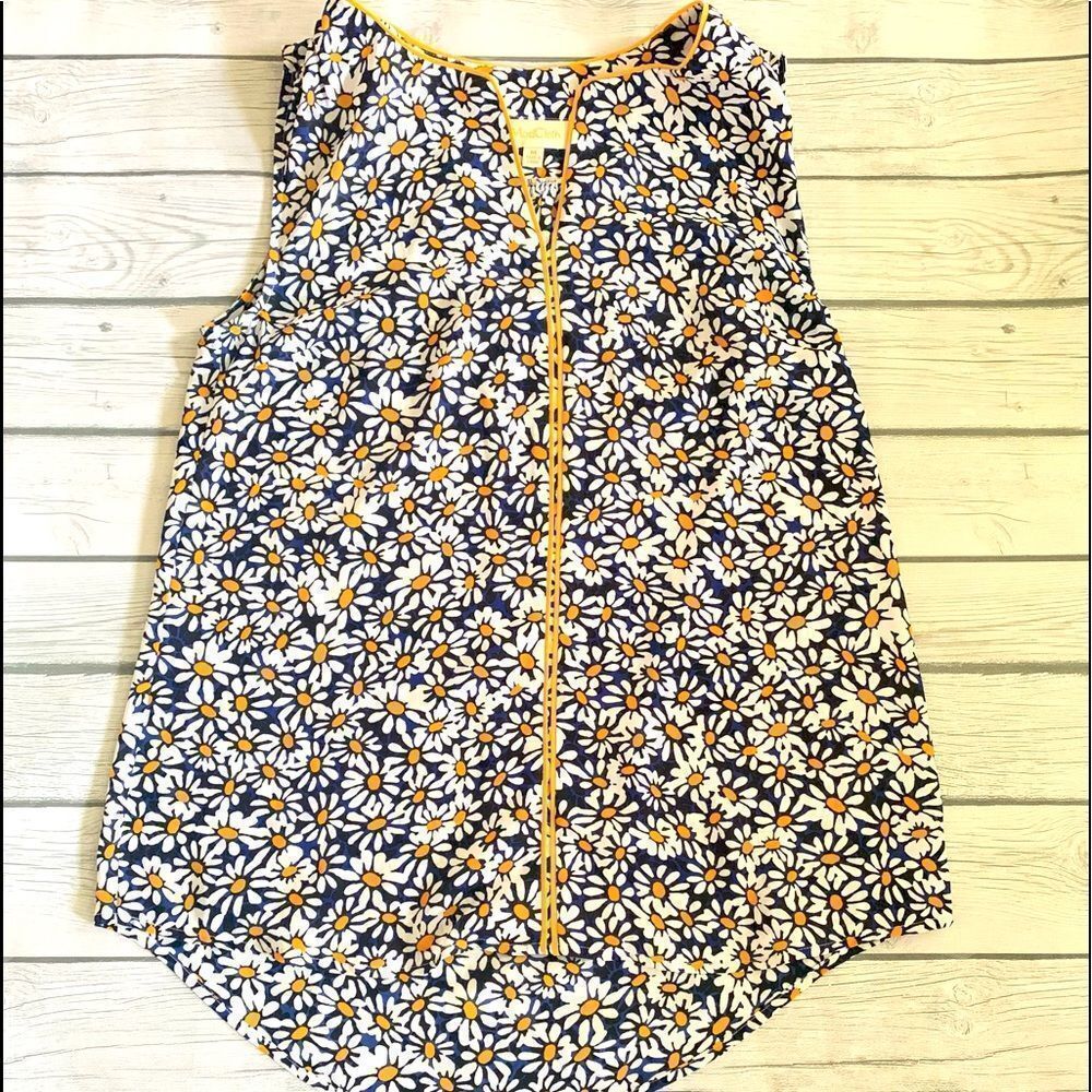 ModCloth navy floral Daisy sleeveless top-medium
